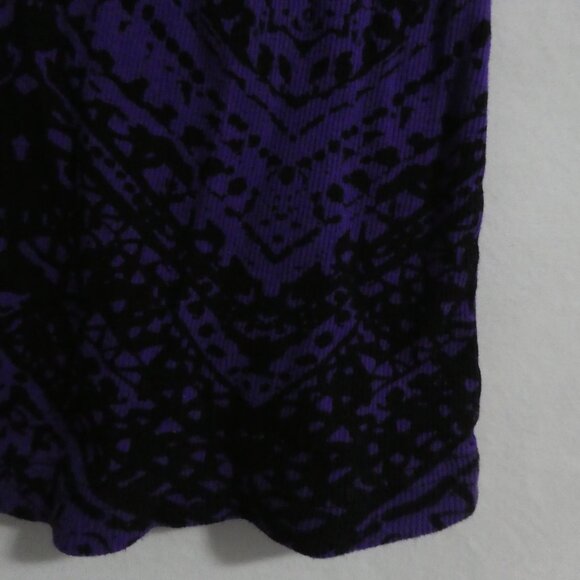 MILEY CYRUS & MAX AZRIA | small | Purple and Black Ribbed Tank Top - Picture 9 of 16